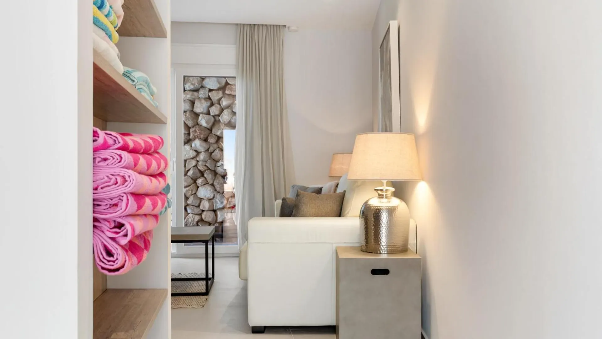 Villa Vista Royale Ref #100 Marbella