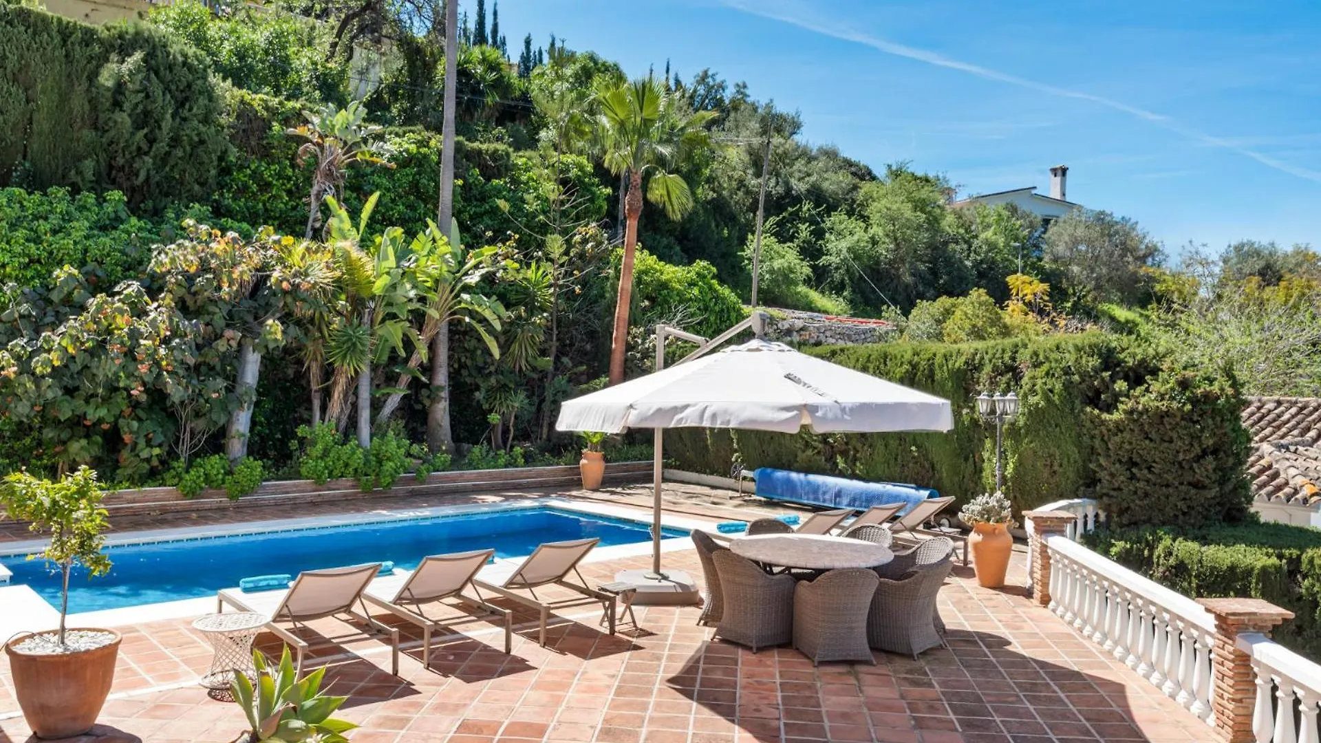 Villa Vista Royale Ref #100 Marbella