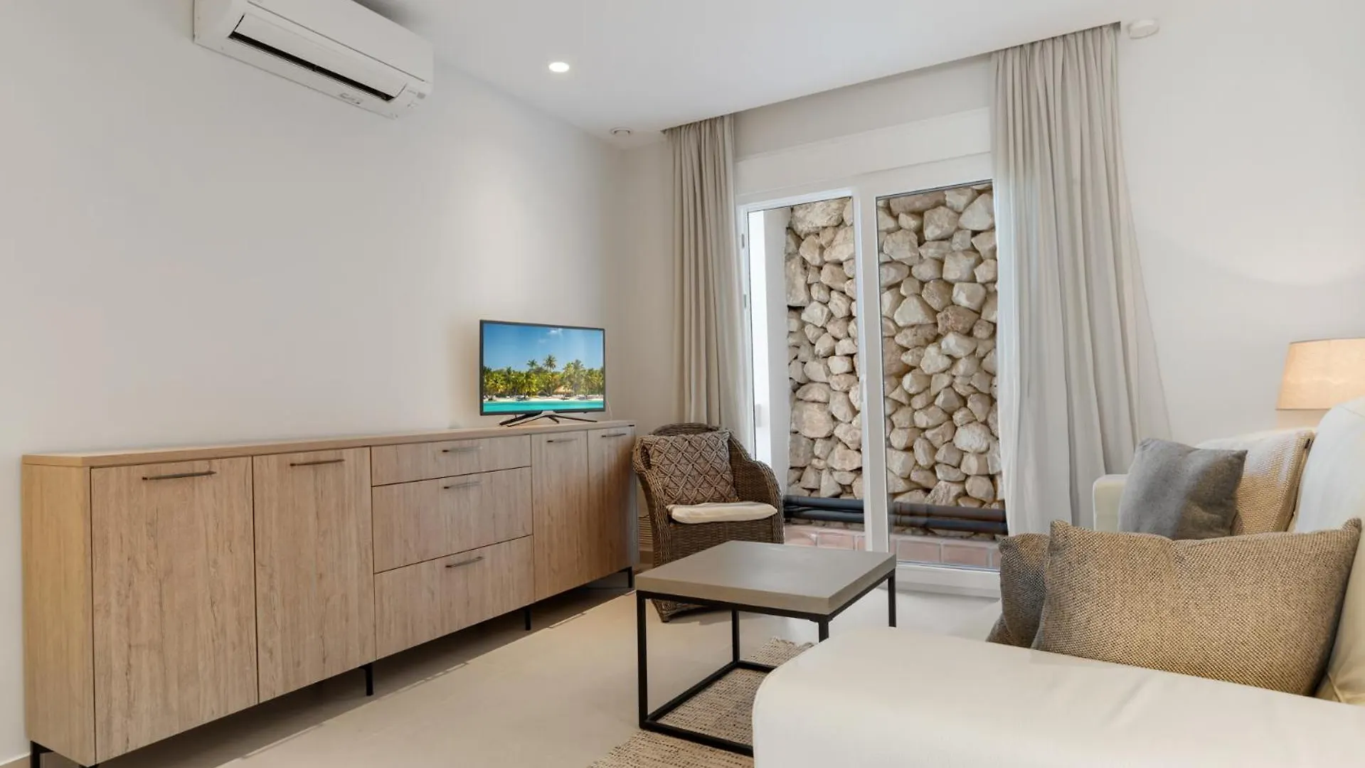 Villa Vista Royale Ref #100 Marbella