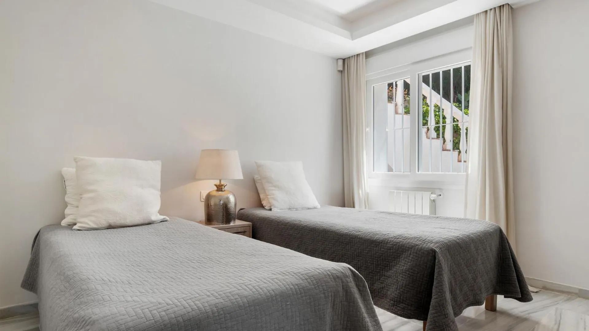 Villa Vista Royale Ref #100 Marbella Španělsko