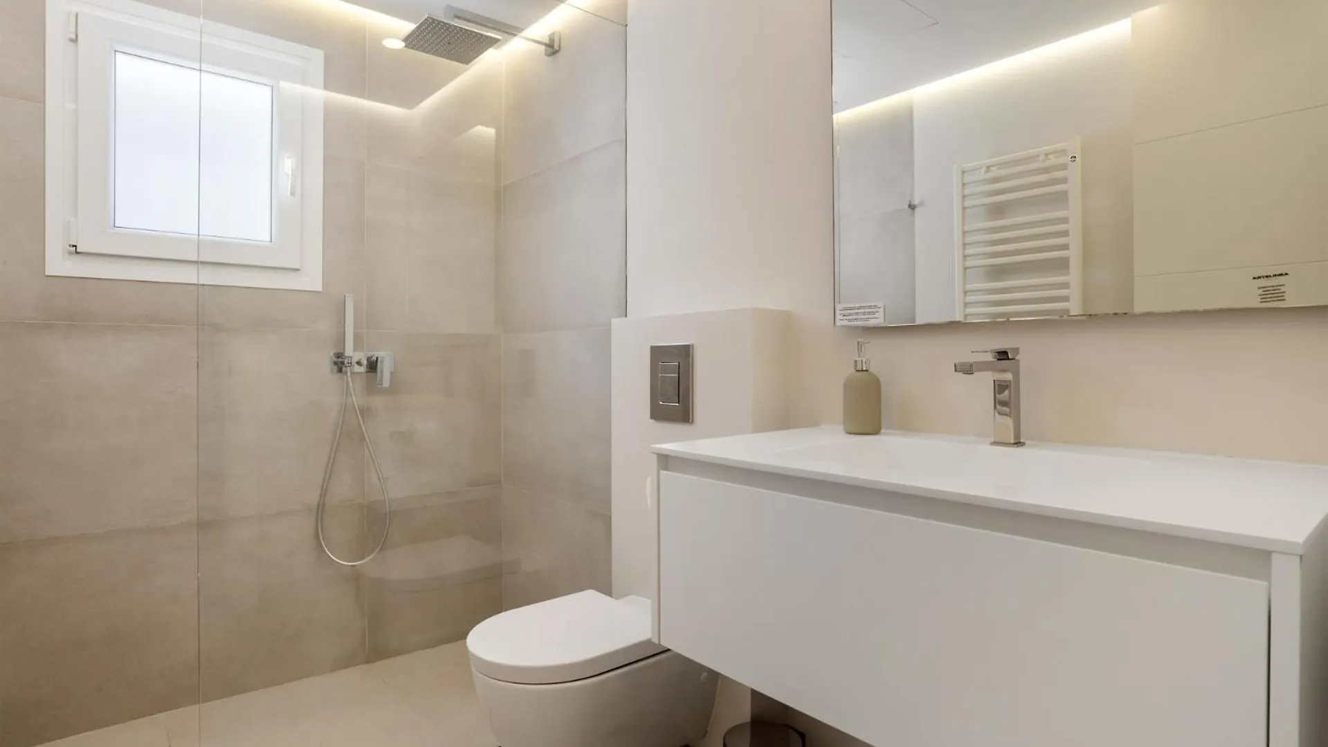 Villa Vista Royale Ref #100 Marbella