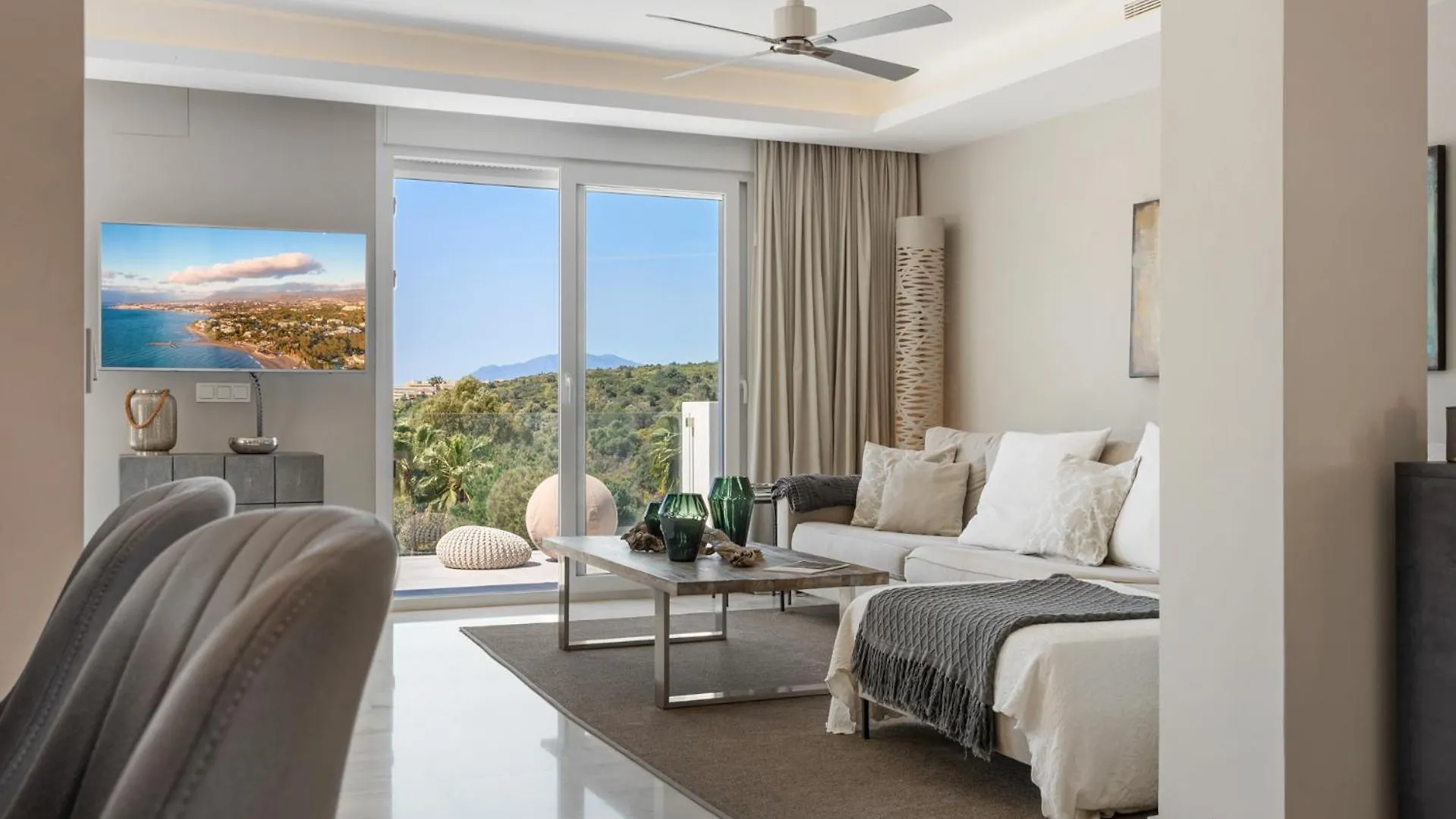 Villa Vista Royale Ref #100 Marbella