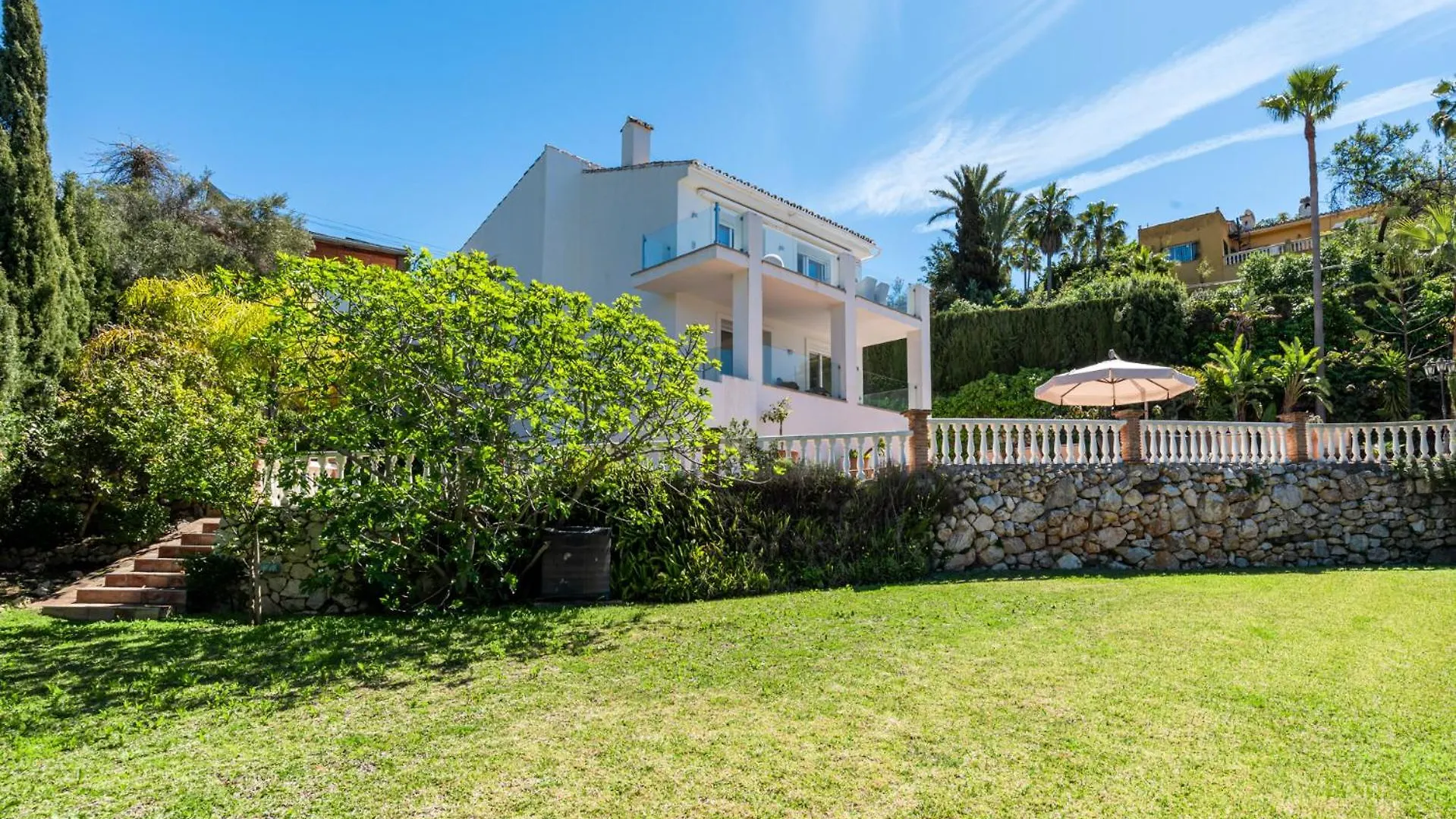 Villa Vista Royale Ref #100 Marbella